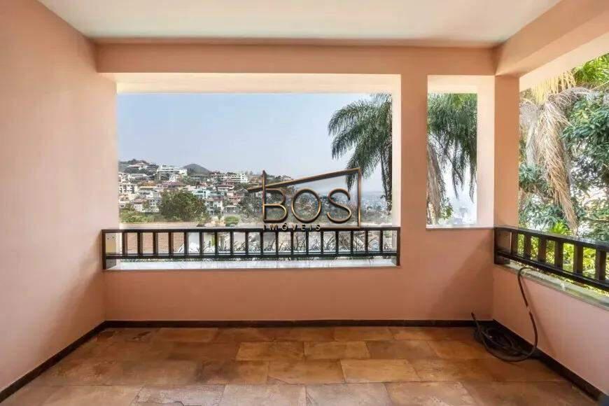 Casa, Mangabeiras, 4 Quartos, 6 Vagas, 3 Suítes