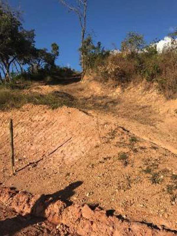 Lote, Centro, 0 Quarto, 0 Vaga