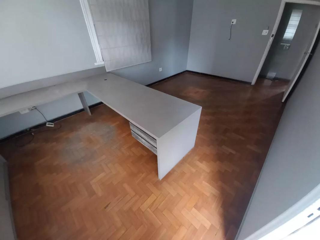 Casa Comercial, Prado, 0 Quarto, 9 Vagas