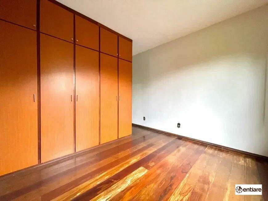 Casa, Ouro Preto, 4 Quartos, 4 Vagas, 1 Suíte