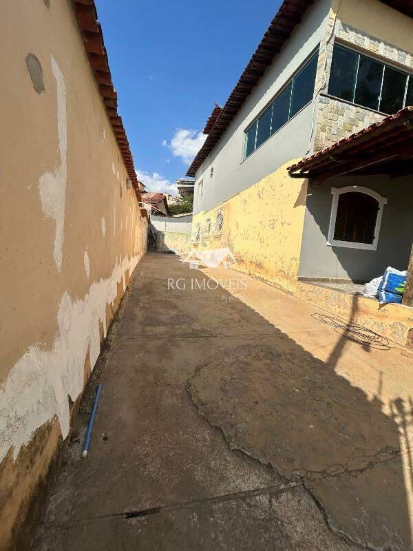 Casa, Diamante, 4 Quartos, 6 Vagas, 1 Suíte