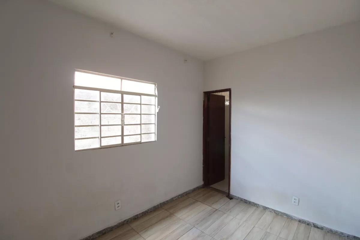 Casa, Santa Mônica, 4 Quartos, 1 Vaga, 1 Suíte