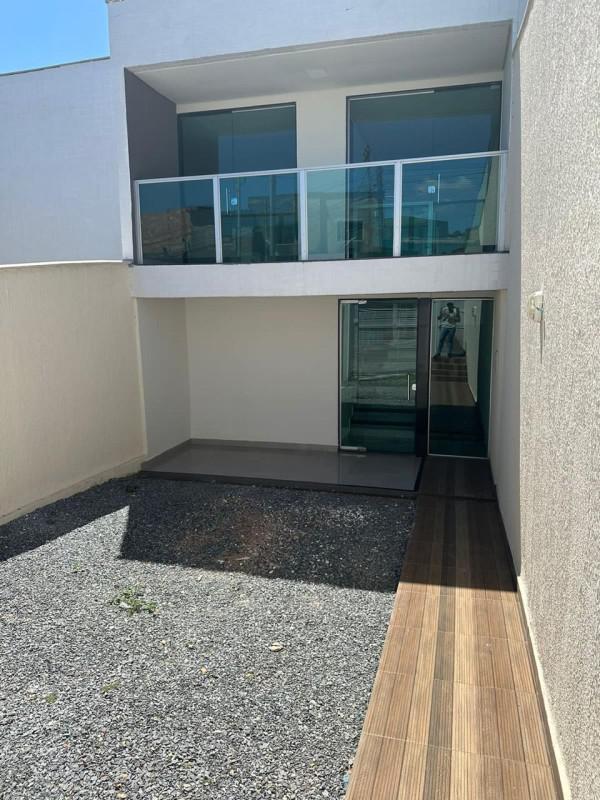 Casa, Santa Clara a, 2 Quartos, 4 Vagas, 1 Suíte