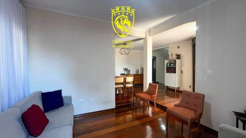 Casa, Comiteco, 4 Quartos, 4 Vagas, 2 Suítes