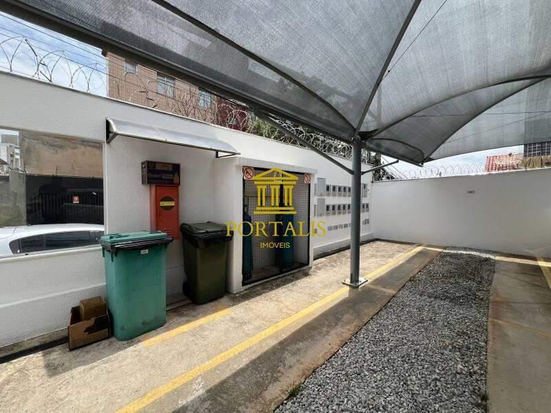 Apartamento, Sagrada Família, 2 Quartos, 1 Vaga