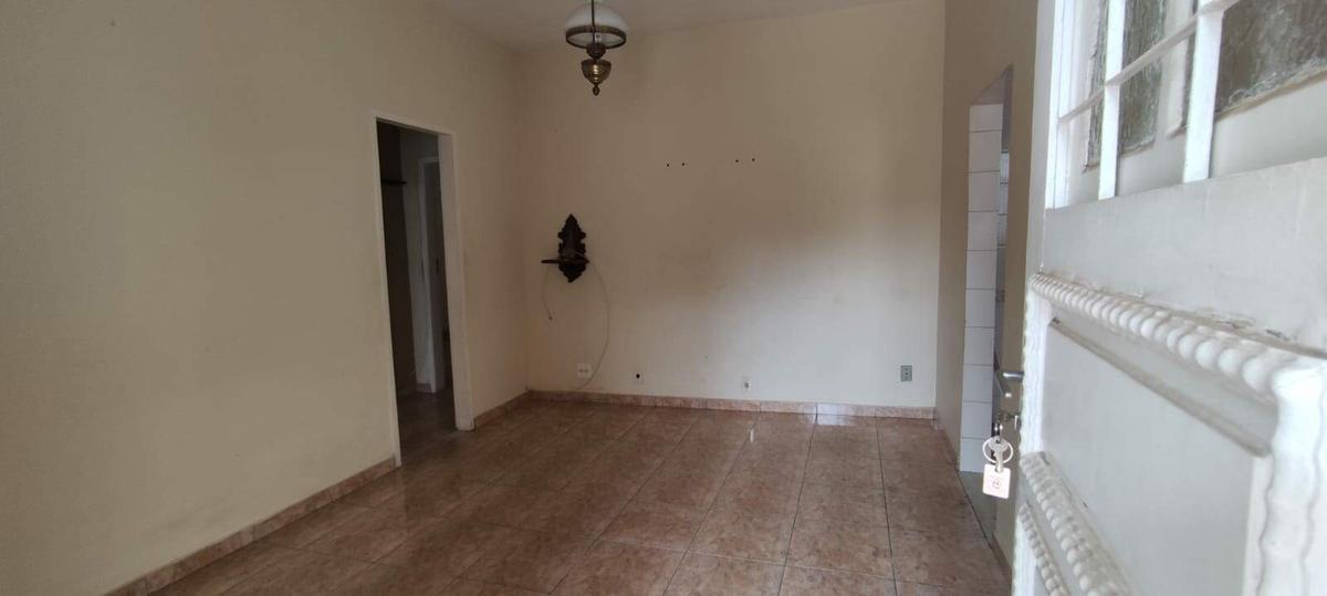 Casa, Santa Efigênia, 4 Quartos, 6 Vagas, 1 Suíte