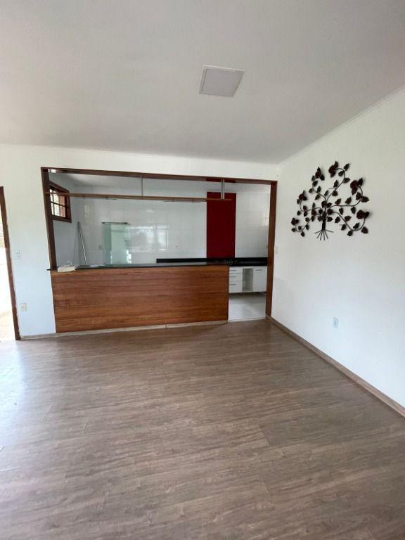 Casa, Terra Santa, 4 Quartos, 2 Vagas, 1 Suíte