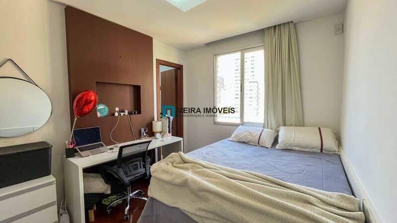 Apartamento, Funcionários, 2 Quartos, 2 Vagas, 1 Suíte