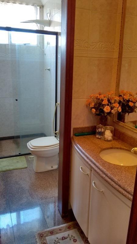 Apartamento, Ouro Preto, 3 Quartos, 4 Vagas, 1 Suíte