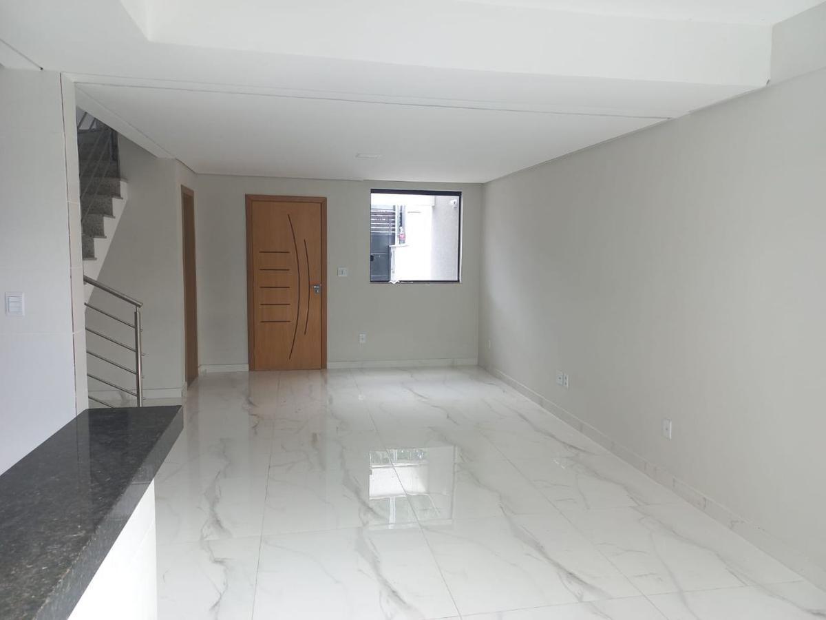 Casa, Santa Mônica, 3 Quartos, 2 Vagas, 1 Suíte