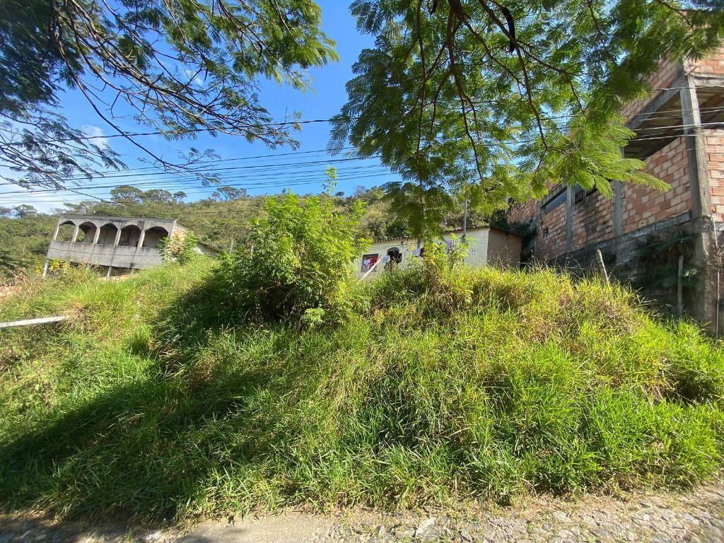 Casa, Morro São Francisco, 3 Quartos, 0 Vaga