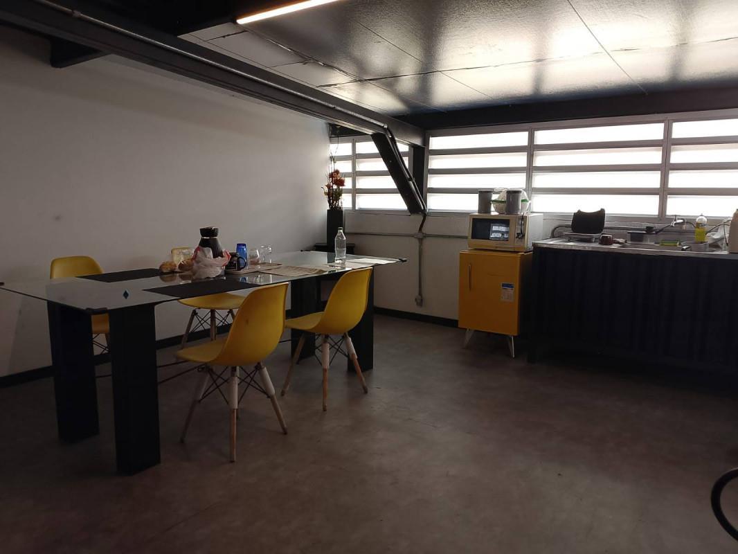 Sala, Cidade Nova, 0 Quarto, 10 Vagas