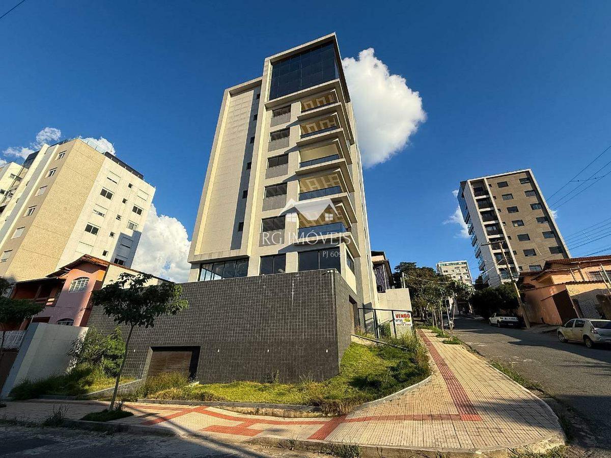 Cobertura, Barreiro, 4 Quartos, 4 Vagas, 4 Suítes