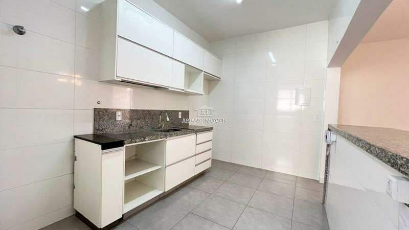 Apartamento, Centro, 4 Quartos, 2 Vagas, 1 Suíte