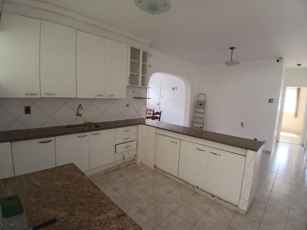 Casa, Itapoã, 4 Quartos, 3 Vagas, 2 Suítes