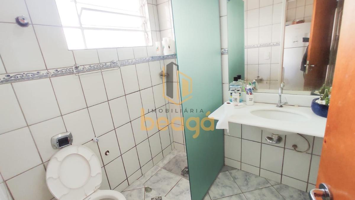 Casa, Santa Terezinha, 5 Quartos, 4 Vagas, 1 Suíte