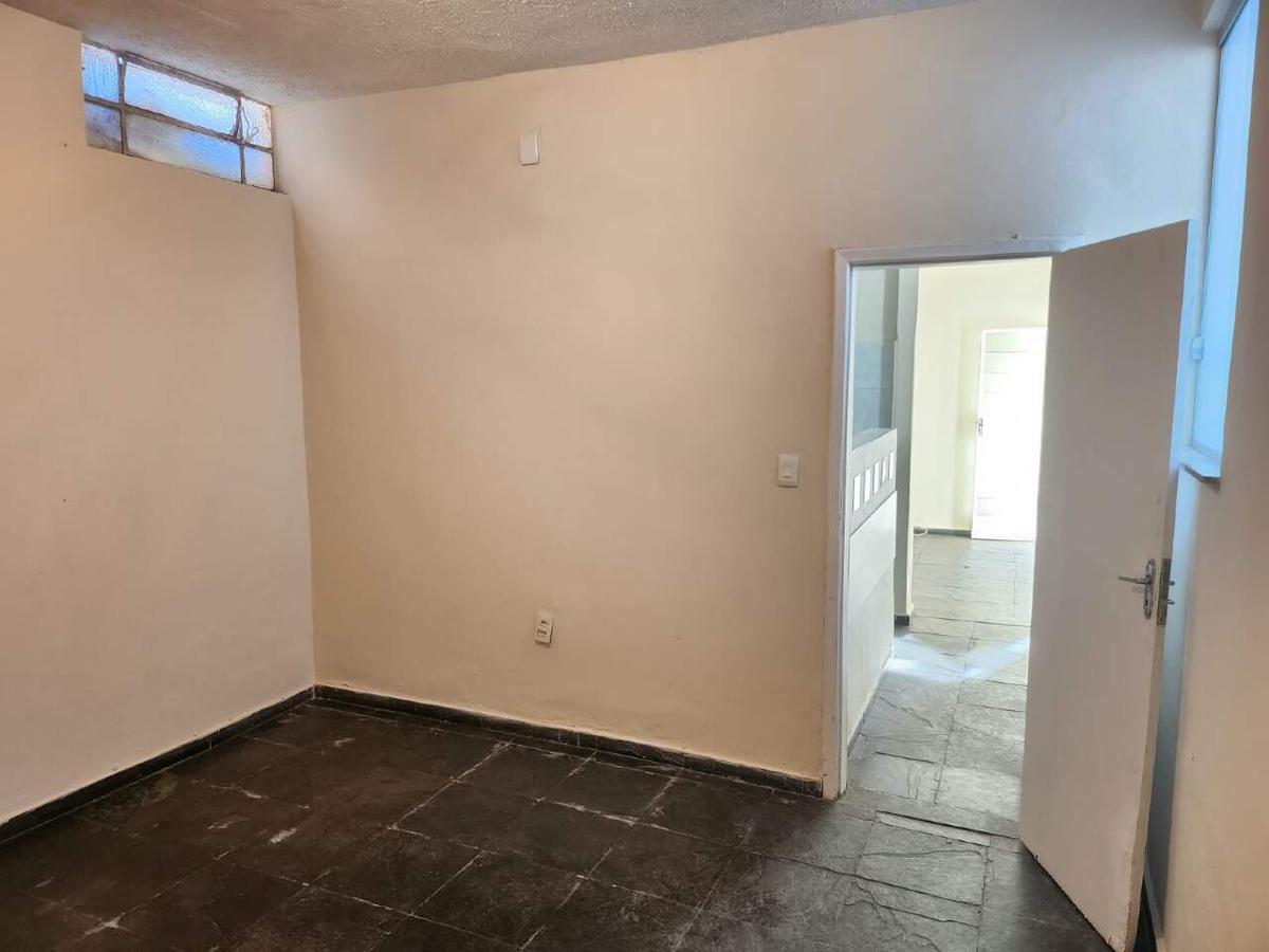 Casa, Santa Cruz, 2 Quartos, 1 Vaga
