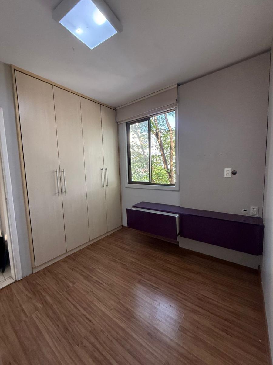 Apartamento, Estoril, 2 Quartos, 2 Vagas