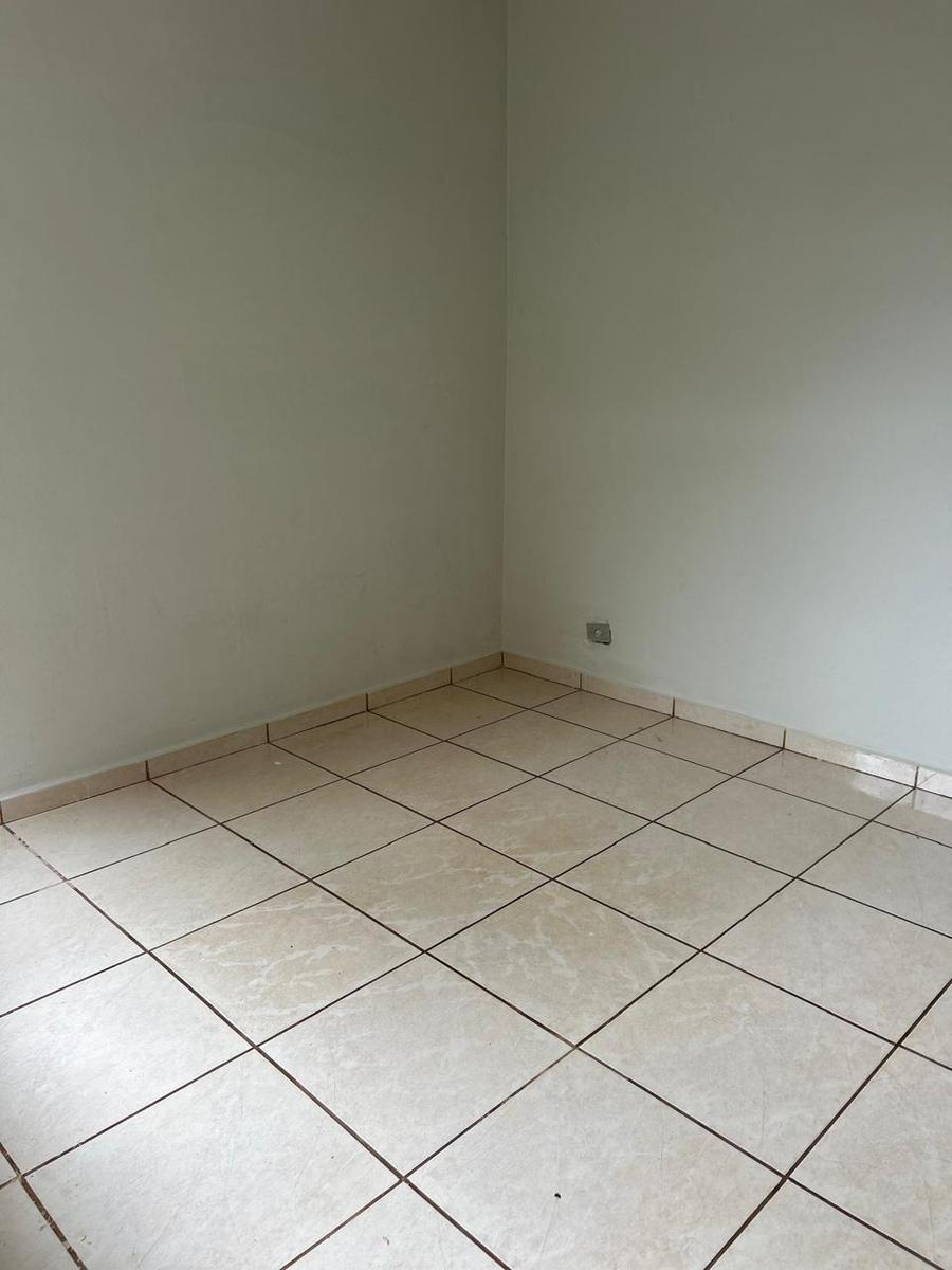 Casa, Centro, 3 Quartos, 0 Vaga, 1 Suíte