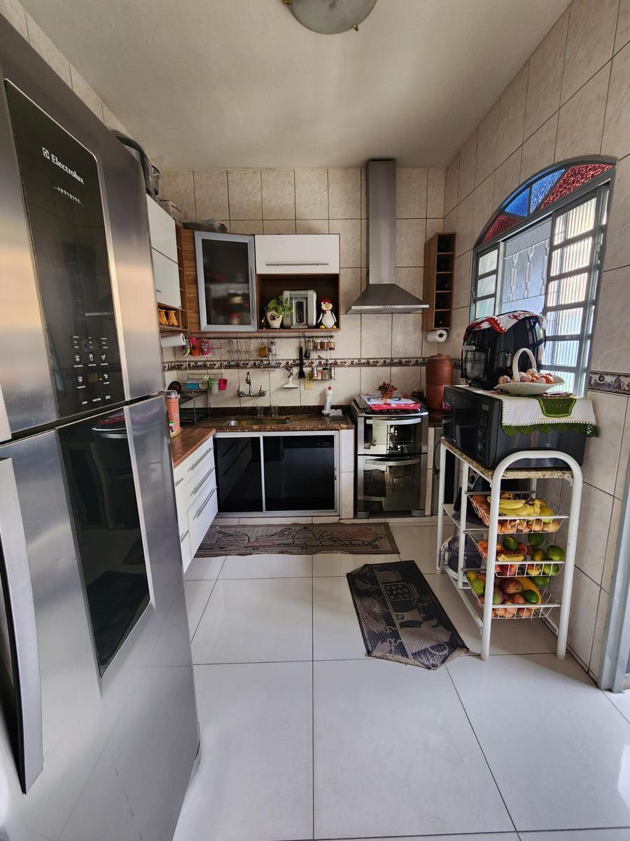 Casa, Arvoredo, 2 Quartos, 2 Vagas, 1 Suíte