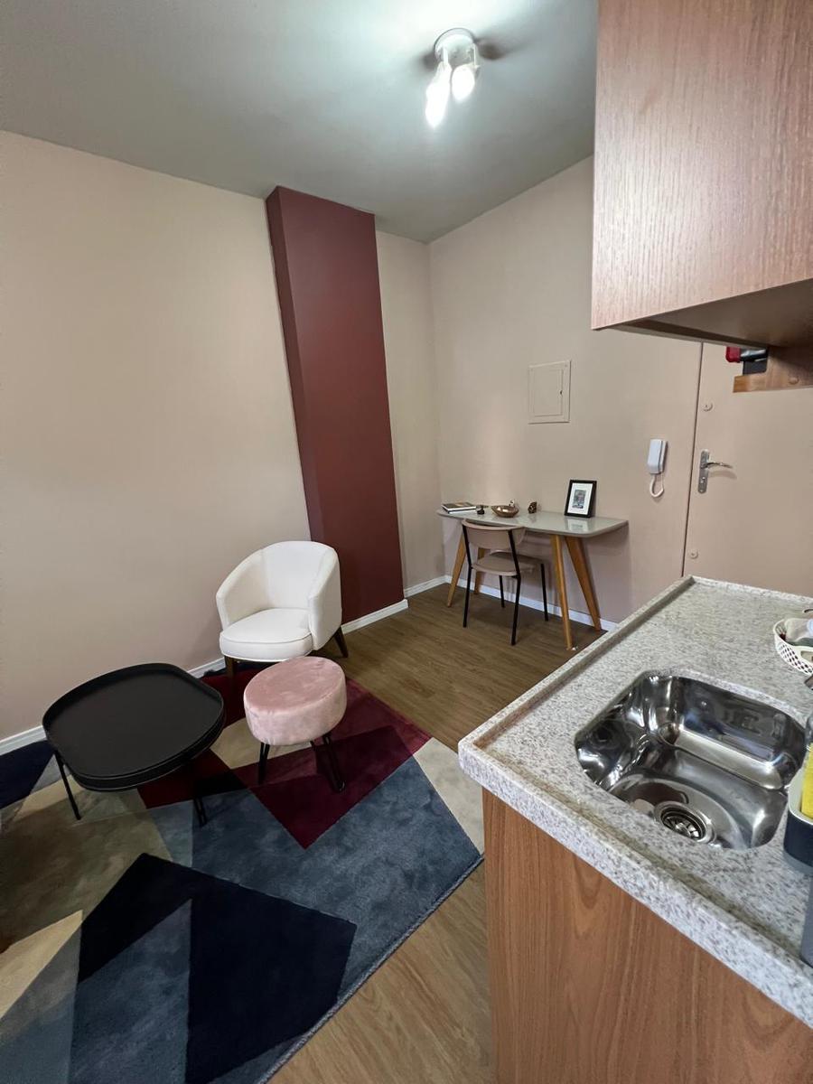 Sala, Barro Preto, 0 Quarto, 0 Vaga