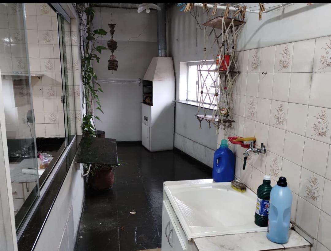 Apartamento, Centro, 2 Quartos, 0 Vaga