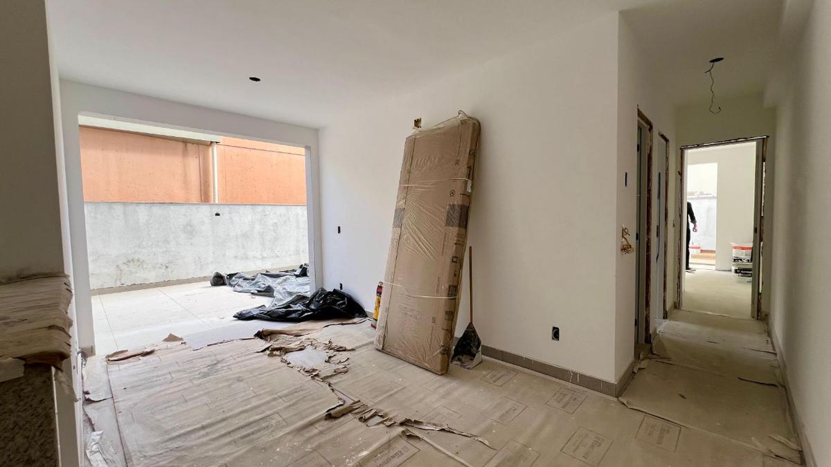 Apartamento, Santa Efigênia, 2 Quartos, 2 Vagas, 1 Suíte