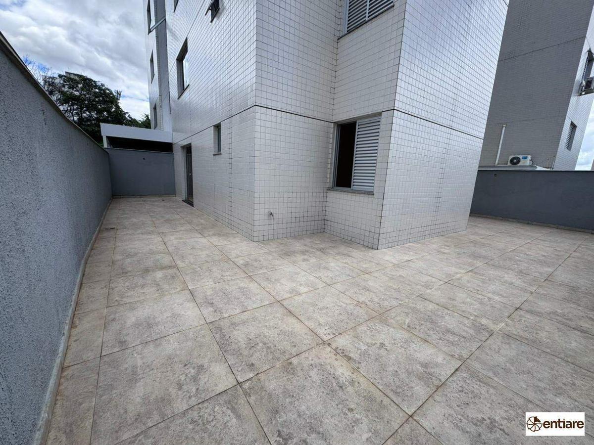 Apartamento, Vila Paris, 2 Quartos, 2 Vagas, 1 Suíte
