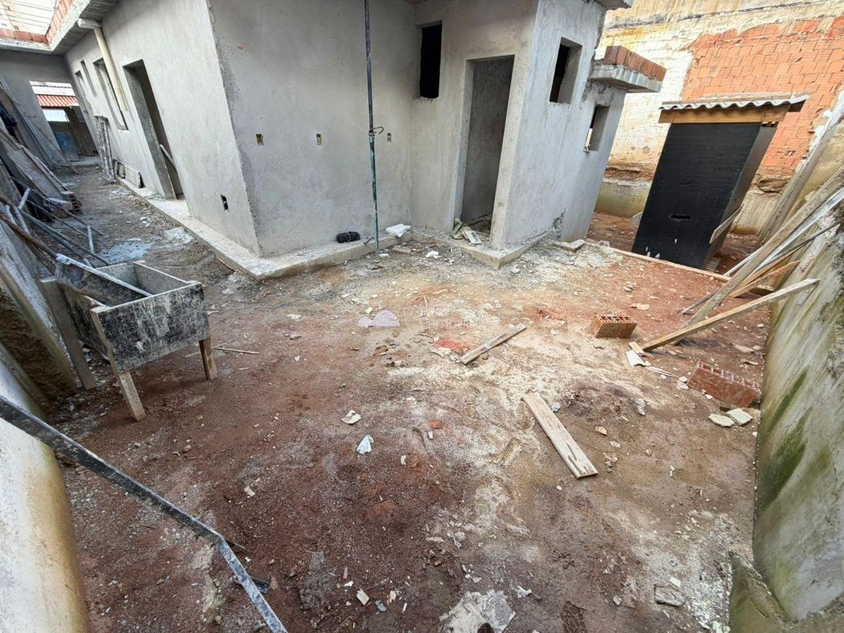 Casa, Planalto, 3 Quartos, 2 Vagas, 1 Suíte