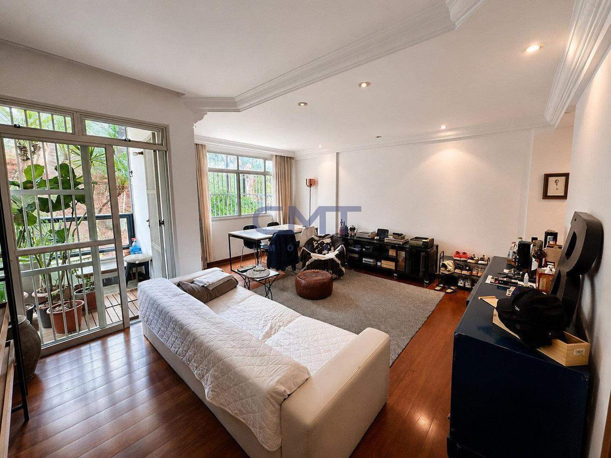 Apartamento, Vila Paris, 2 Quartos, 1 Vaga