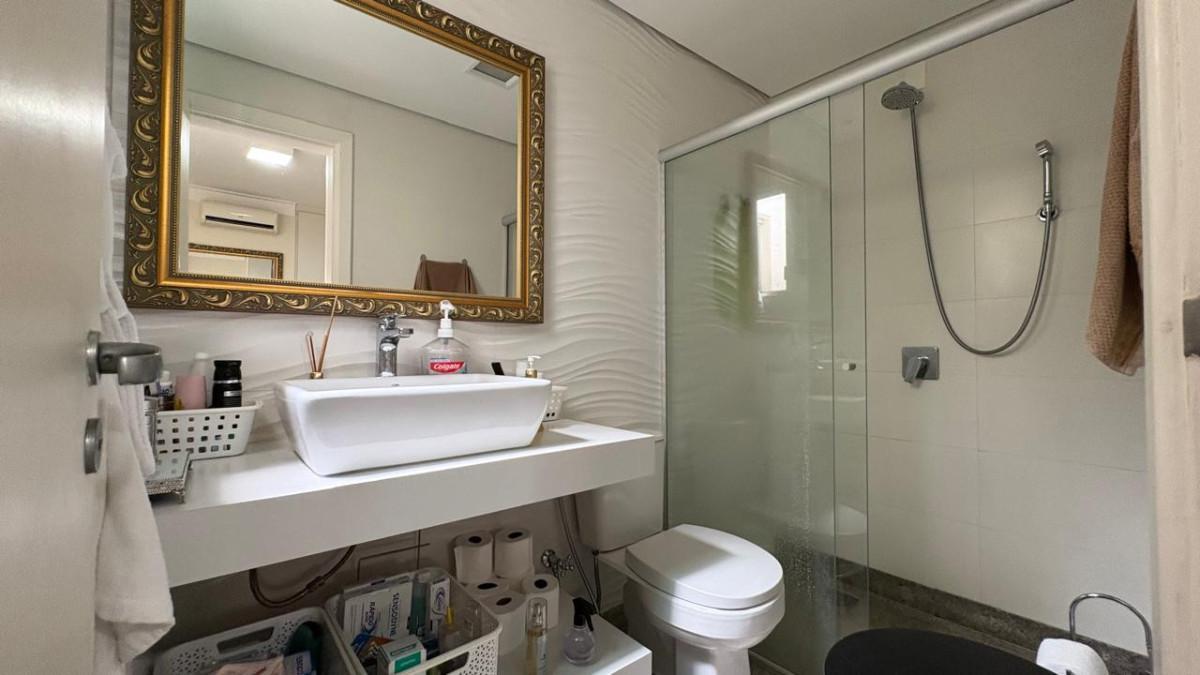 Casa, Calafate, 4 Quartos, 6 Vagas, 3 Suítes