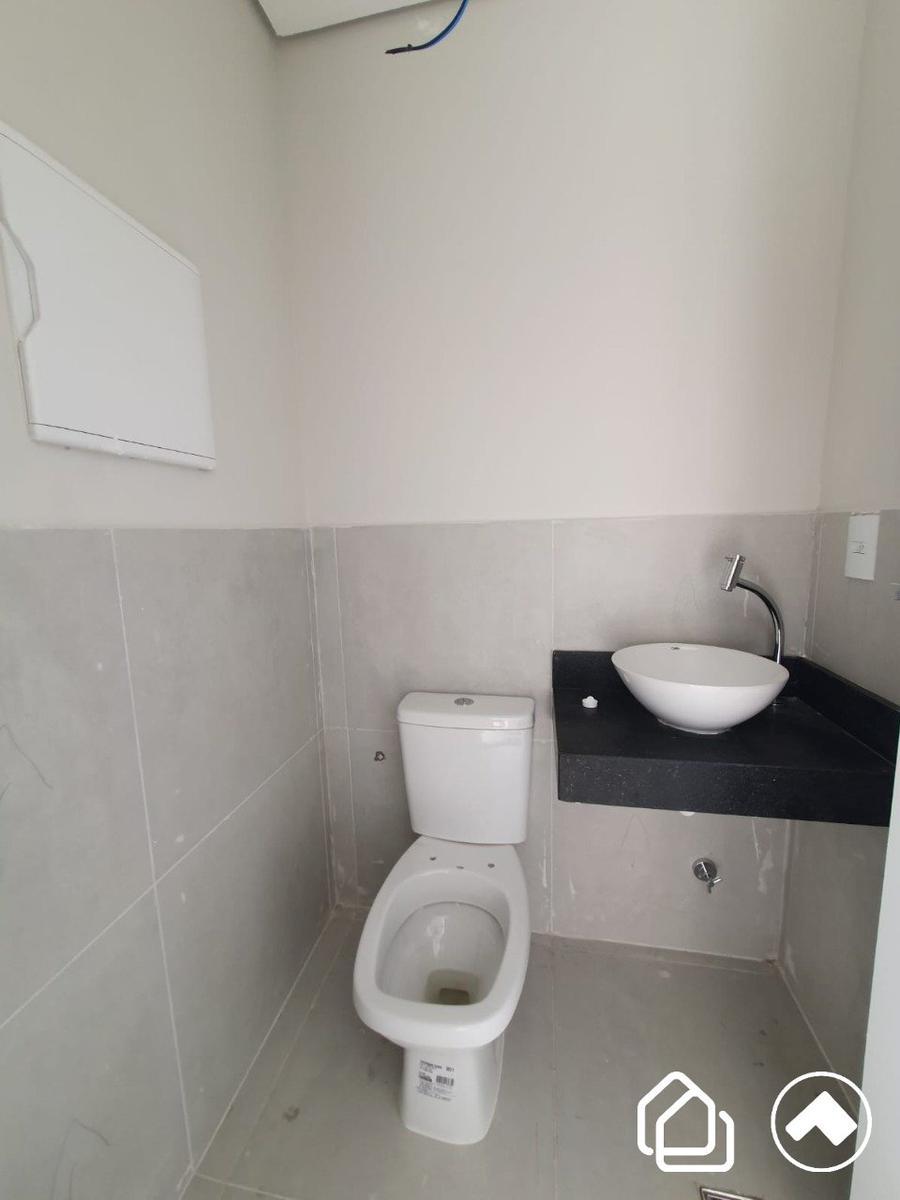 Cobertura, Estoril, 2 Quartos, 2 Vagas, 1 Suíte