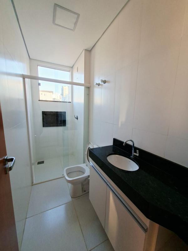 Cobertura, Santa Helena (barreiro), 3 Quartos, 2 Vagas, 1 Suíte