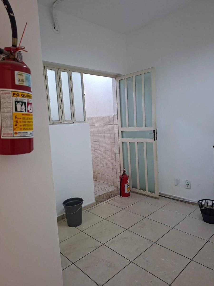 Sala, Centro, 0 Quarto, 0 Vaga