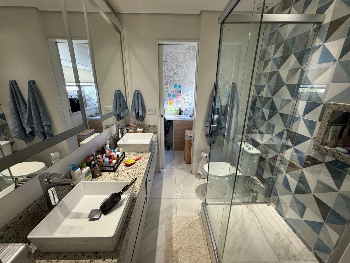 Apartamento, São José, 4 Quartos, 2 Vagas, 1 Suíte