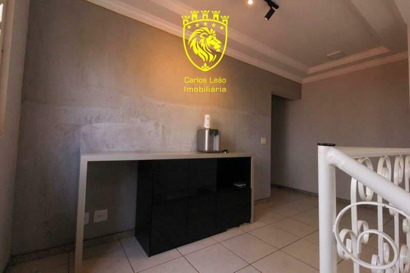 Casa, João Pinheiro, 5 Quartos, 5 Vagas, 1 Suíte