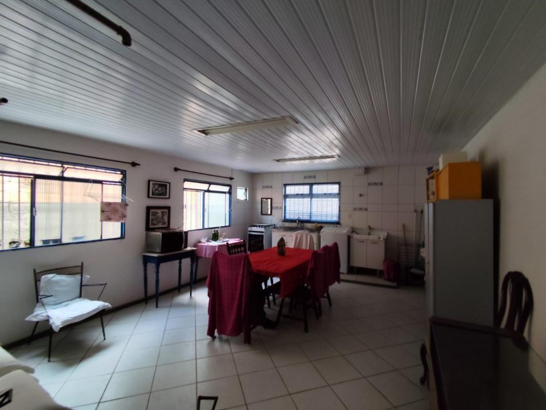 Casa, São Lucas, 6 Quartos, 0 Vaga, 1 Suíte
