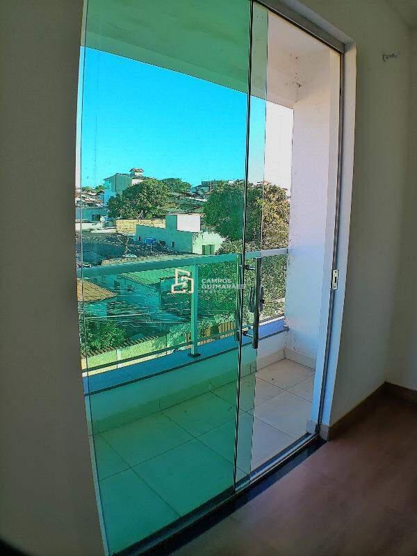 Cobertura, Petropolis, 3 Quartos, 2 Vagas, 1 Suíte