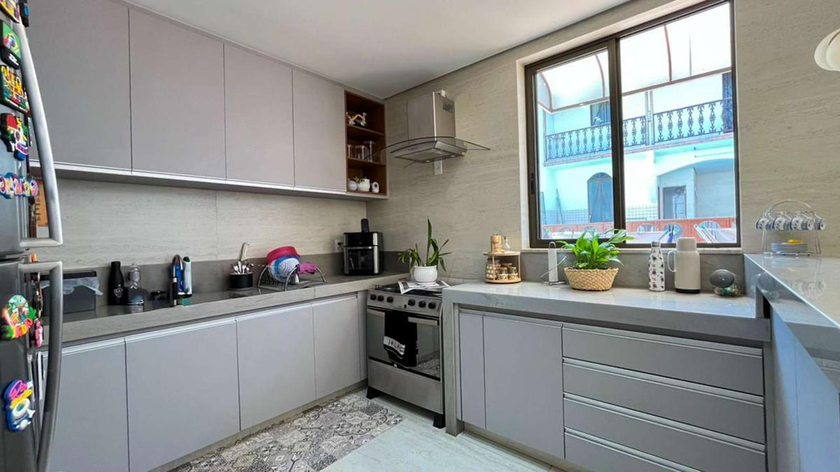 Casa, Alto Barroca, 5 Quartos, 2 Vagas, 2 Suítes