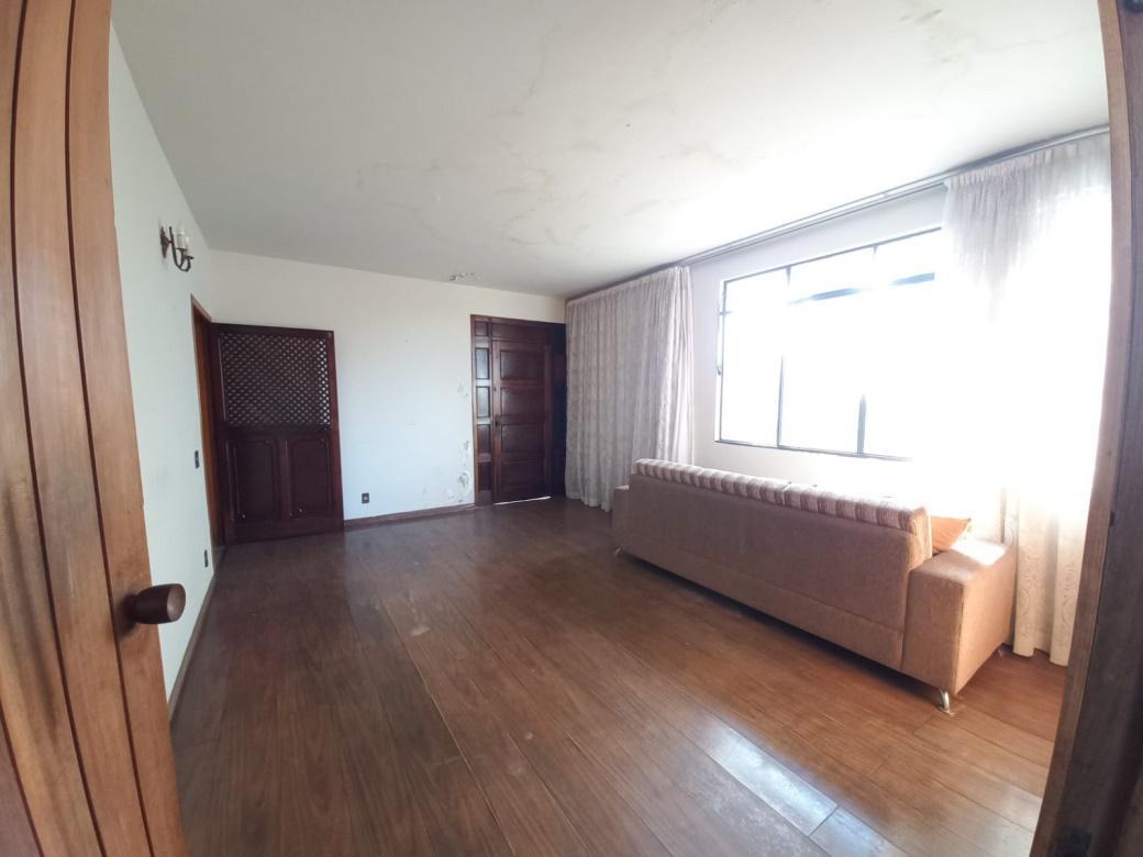 Casa, Nova Suíssa, 4 Quartos, 1 Suíte