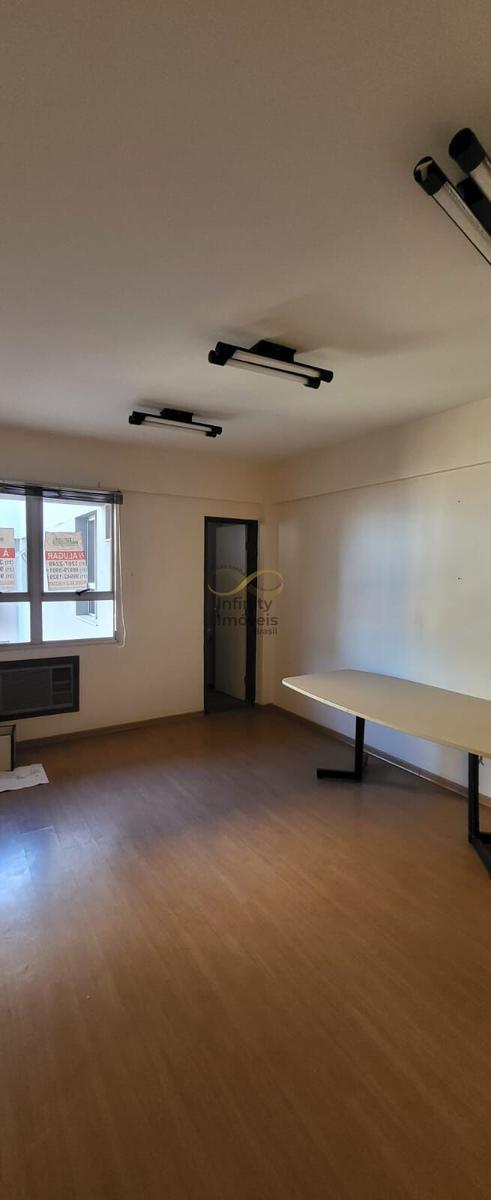 Sala, Estoril, 0 Quarto