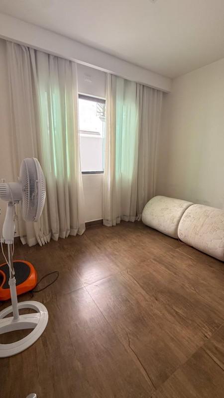 Casa, Ingá Alto, 3 Quartos, 4 Vagas, 1 Suíte