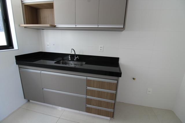 Apartamento, Floresta, 2 Quartos, 2 Vagas, 2 Suítes