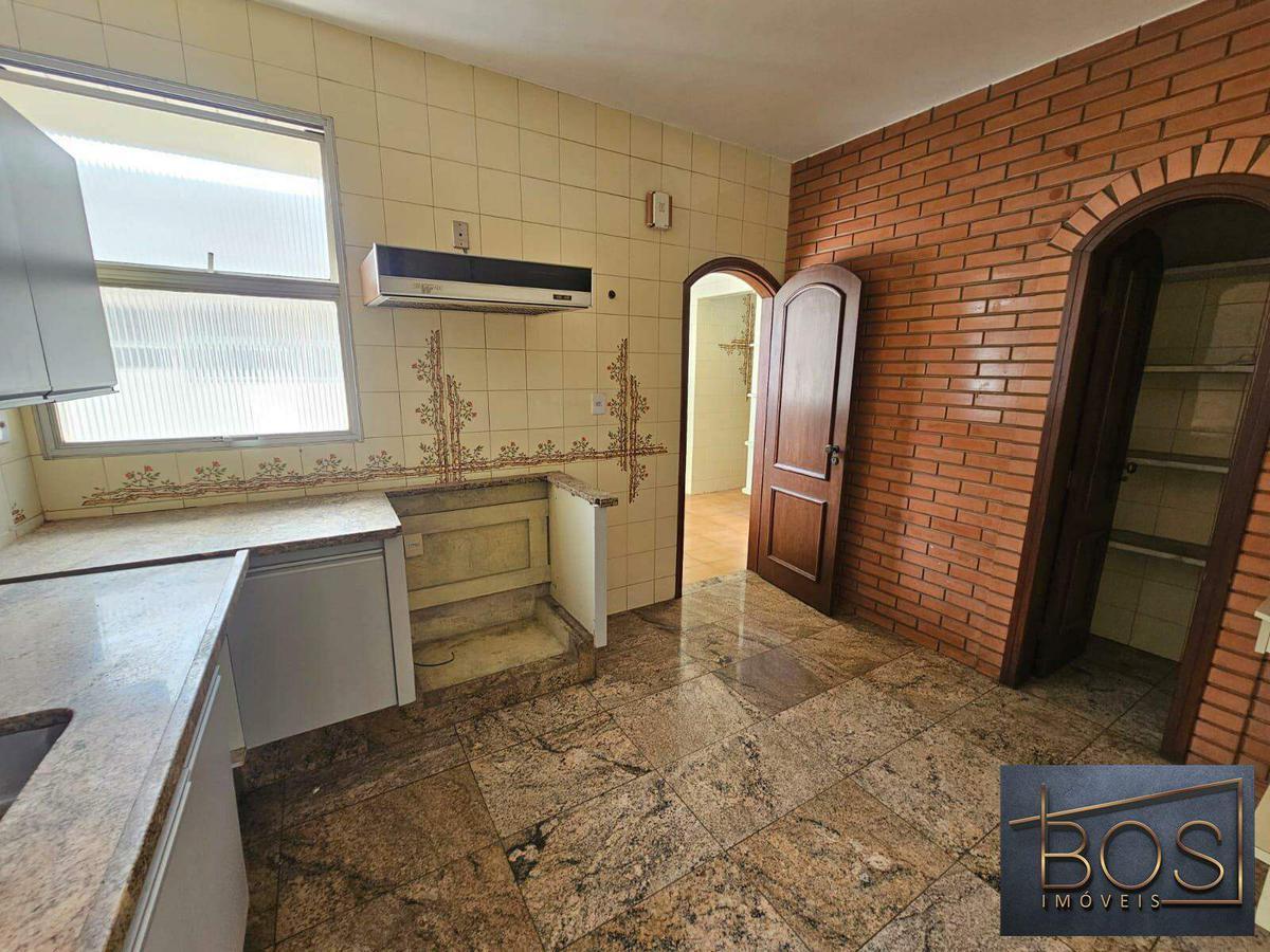 Apartamento, Savassi, 4 Quartos, 2 Vagas, 1 Suíte