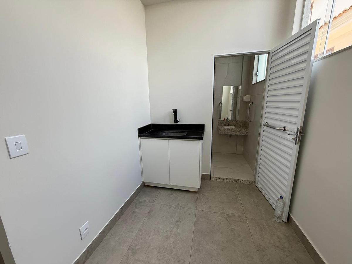 Andar, Castelo, 0 Quarto, 0 Vaga