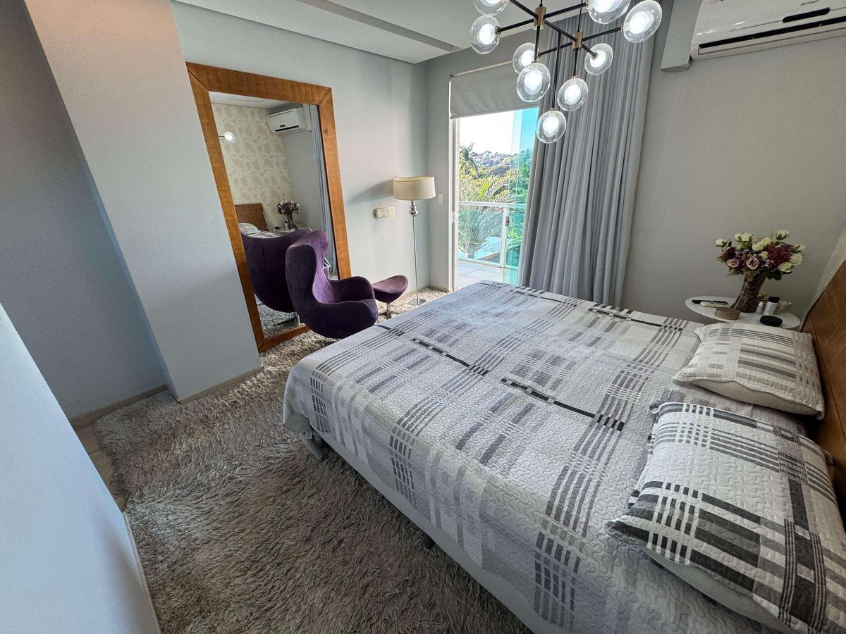Casa, Bandeirantes (pampulha), 4 Quartos, 6 Vagas, 3 Suítes