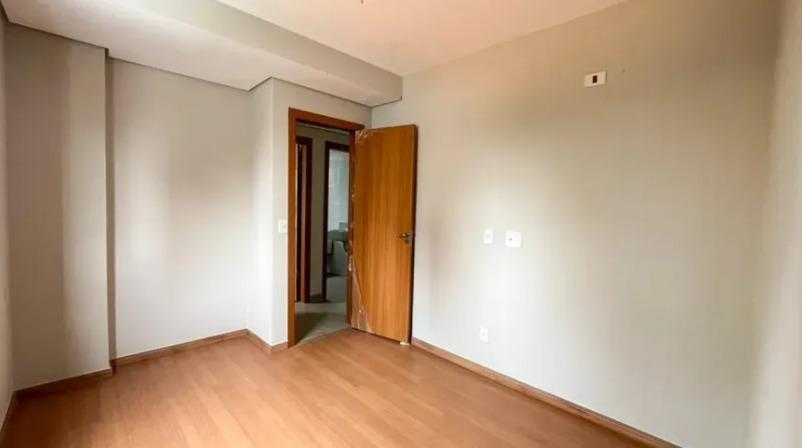 Apartamento, Funcionários, 2 Quartos, 1 Vaga