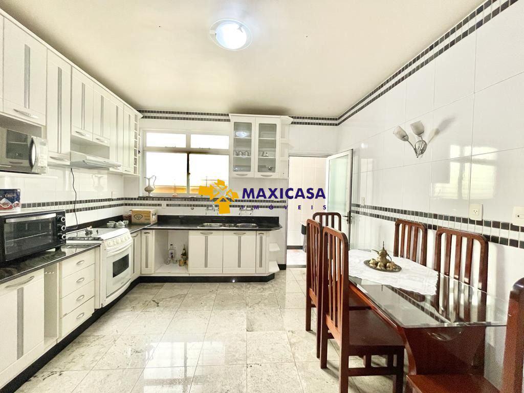 Casa, São Luiz (pampulha), 4 Quartos, 3 Vagas, 2 Suítes