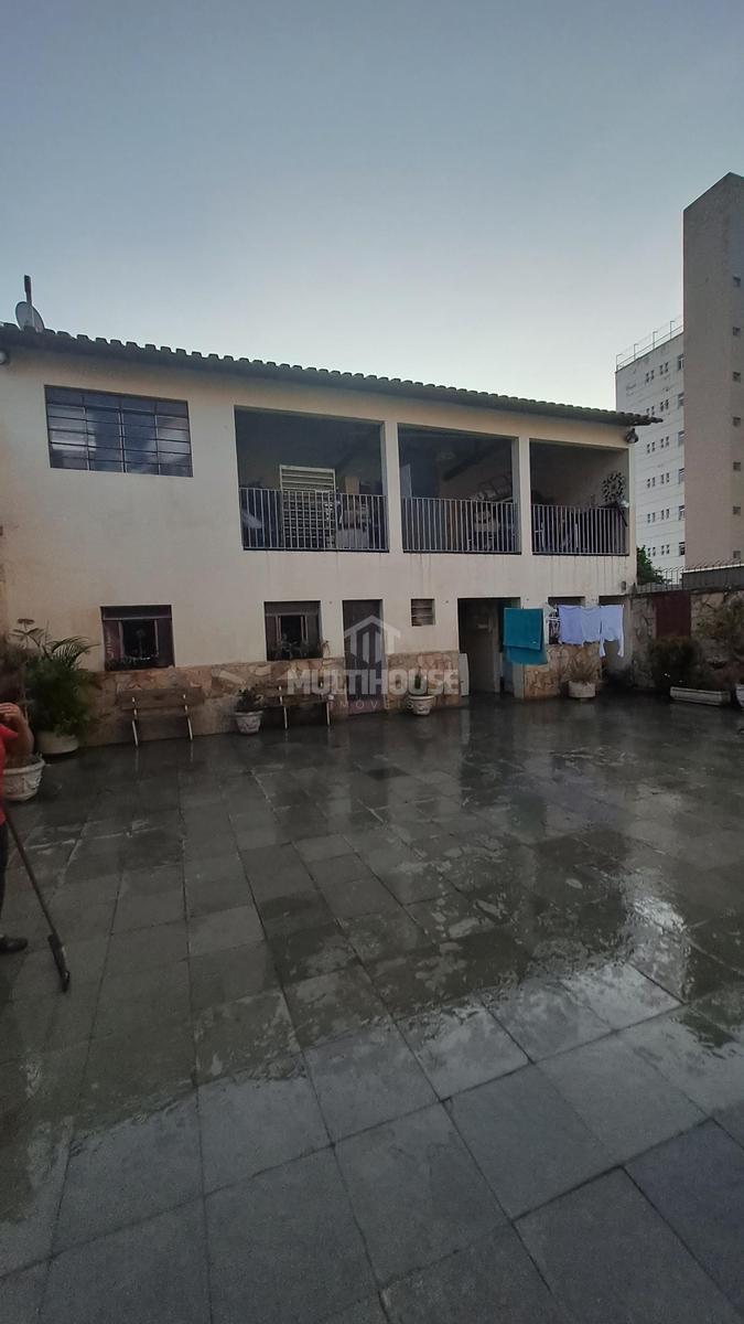 Casa, Vila Clóris, 3 Quartos, 4 Vagas, 1 Suíte