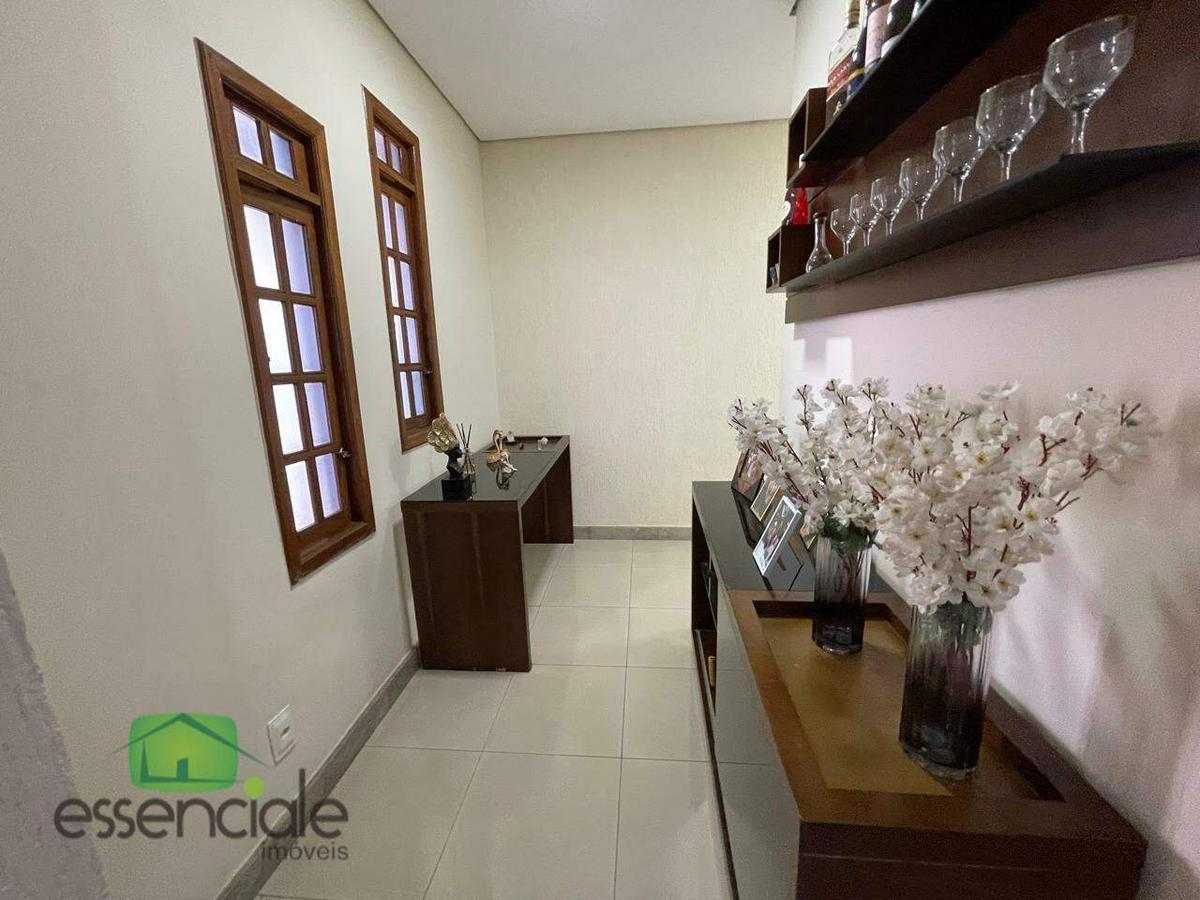 Casa, Novo Eldorado, 3 Quartos, 5 Vagas, 1 Suíte